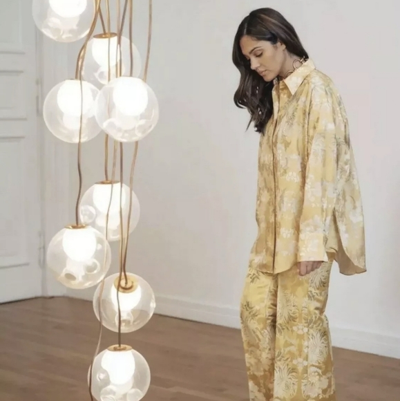 H&M Conscious Exclusive Jacquared Patterned Shirt - Picture 8 of 8